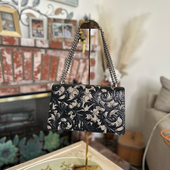 Authentic Gucci Dionysus GG Supreme Arabesque Chain Shoulder Bag Navy Blue - Picture 2 of 13